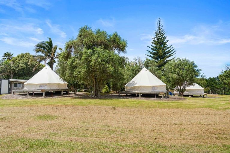 Photo of property in 49 Kai Iwi Lakes Road, Omamari, Dargaville, 0373