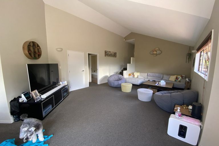 Photo of property in 1/15 Aorangi Place, Birkenhead, Auckland, 0626