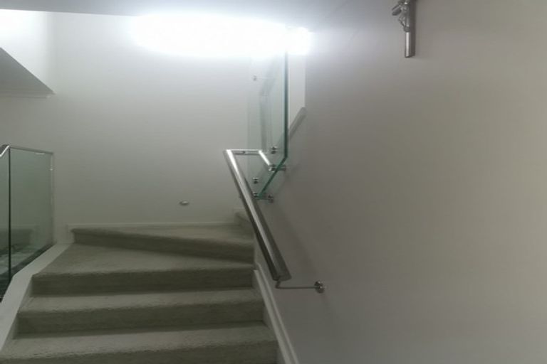 Photo of property in 73d Clevedon Road, Papakura, 2110