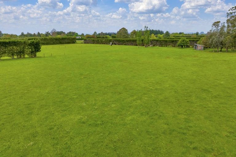 Photo of property in 712 South Eyre Road, Swannanoa, 7692