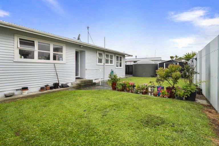 Photo of property in 42 Edinburgh Terrace, Foxton Beach, Foxton, 4815