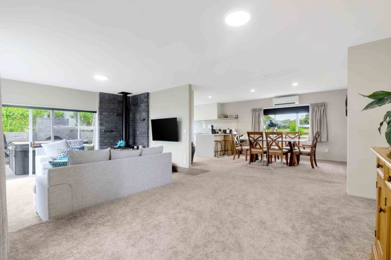 Photo of property in 61 Whatapaka Road, Karaka, Papakura, 2580