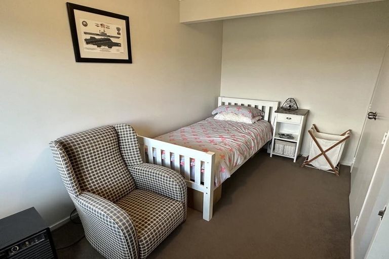 Photo of property in 22 Gainsborough Grove, Belmont, Lower Hutt, 5010