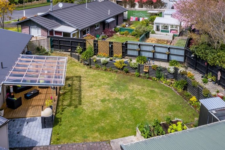Photo of property in 19 Maclaurin Street, Dannevirke, 4930