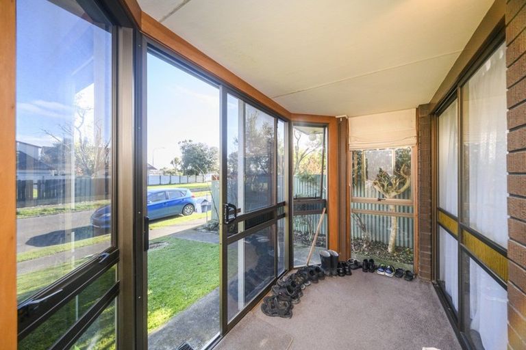 Photo of property in 1 Burfield Place, Awapuni, Palmerston North, 4412