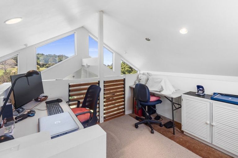 Photo of property in 96 Franklin Road, Parua Bay, 0192