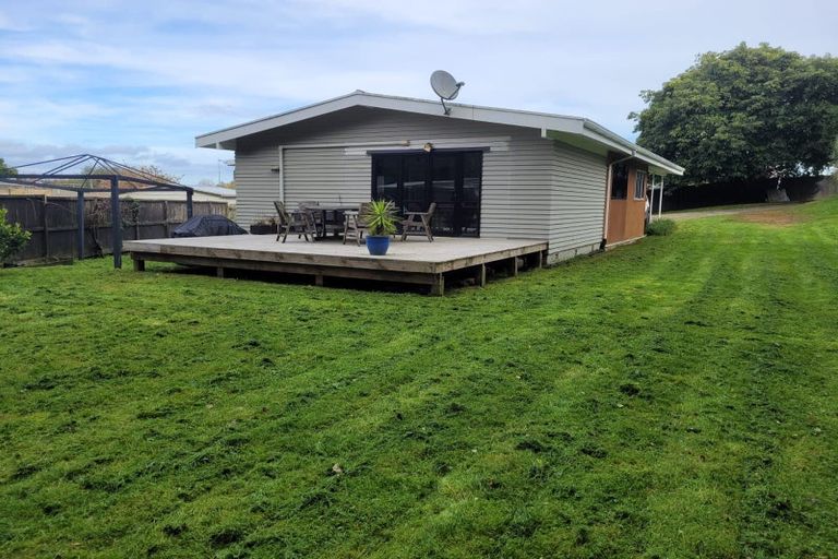Photo of property in 3a Rosehill Drive, Rosehill, Papakura, 2113