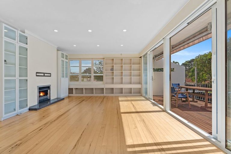 Photo of property in 1a Muritai Road, Milford, Auckland, 0620