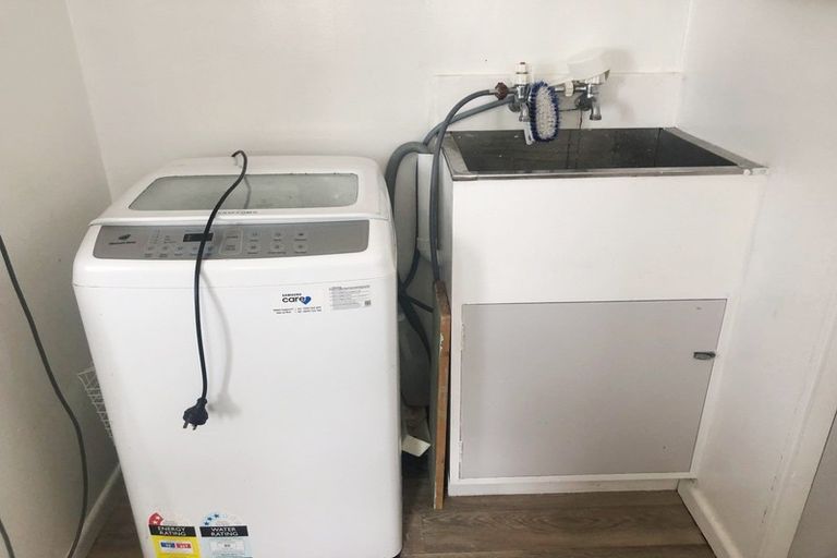 Photo of property in 6 Linley Place, Levin, 5510