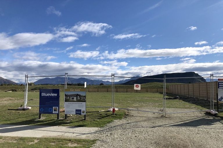 Photo of property in 31 Campbell Road, Wanaka, 9305