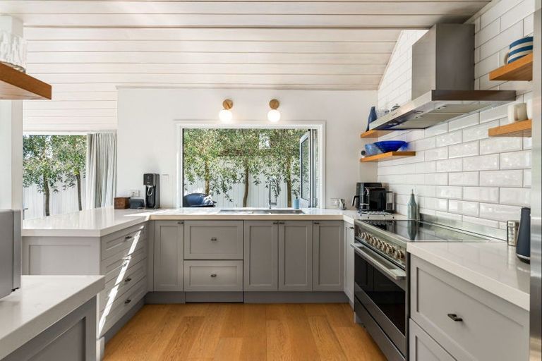 Photo of property in 24 Brodie Lane, Pauanui, Hikuai, 3579