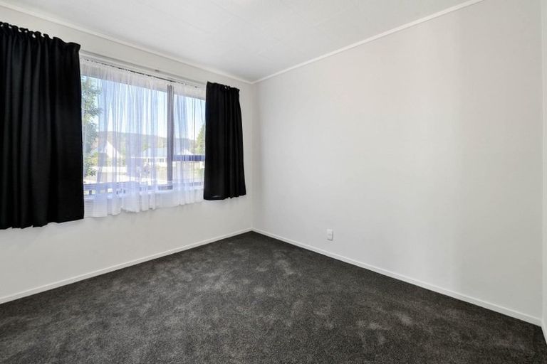 Photo of property in 7 Judith Place, Owhata, Rotorua, 3010