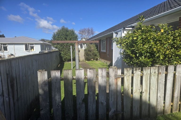 Photo of property in 3/5 Ruahine Street, Trentham, Upper Hutt, 5018