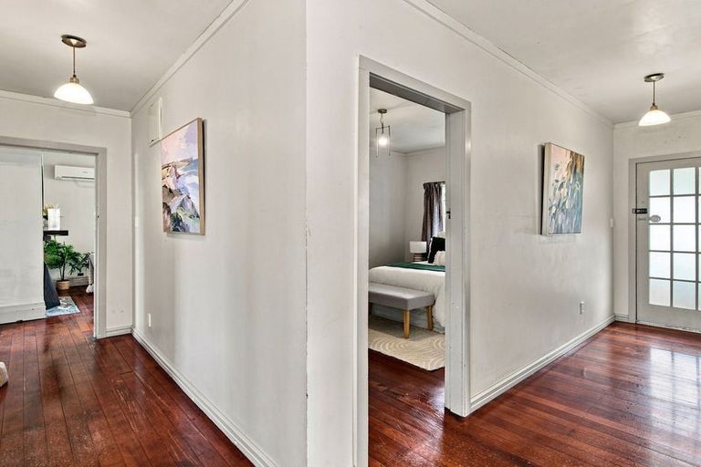 Photo of property in 14 Kauika Road, Avenues, Whangarei, 0110