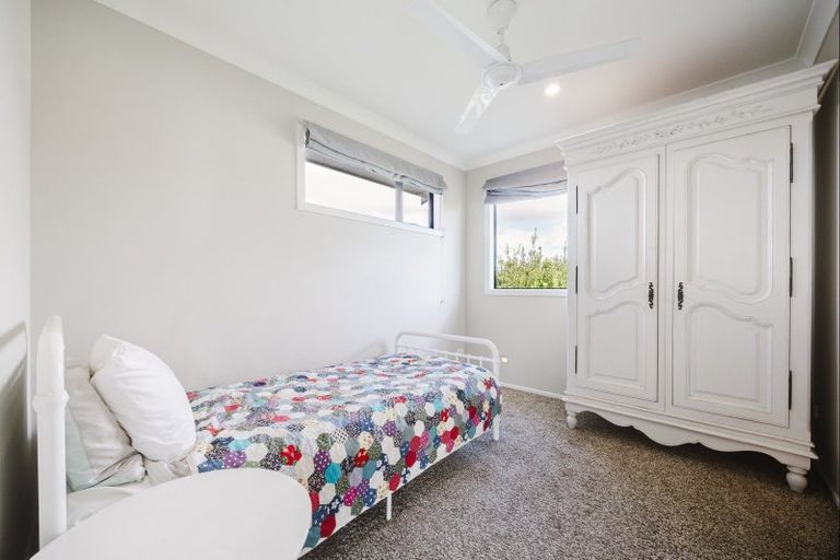 Photo of property in 19 Coronation Avenue, Pukekohe, 2120