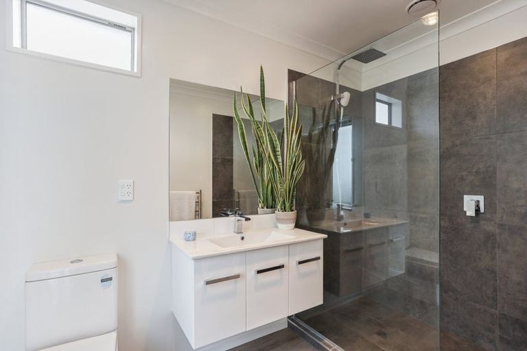 Photo of property in 15 Waituna Street, Pegasus, 7612