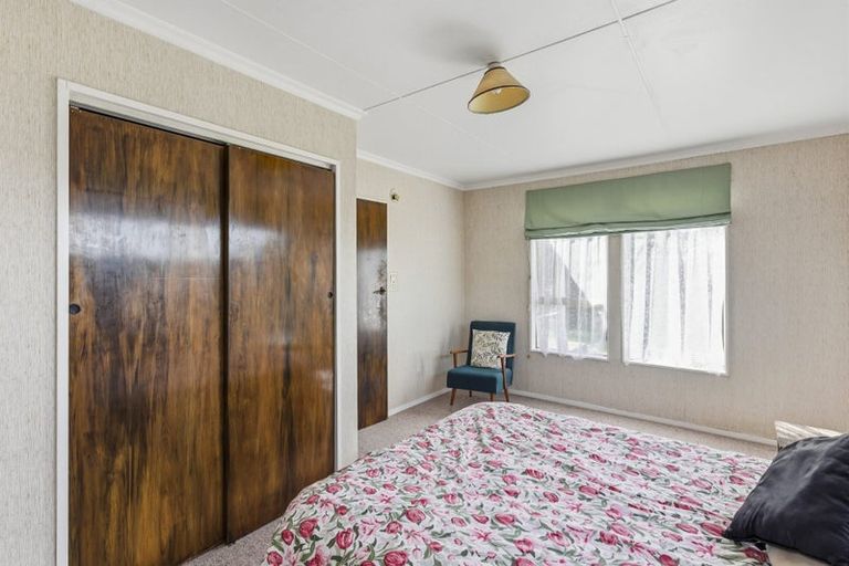 Photo of property in 29 Sarah Street, Waikawa Beach, Manakau, 5573