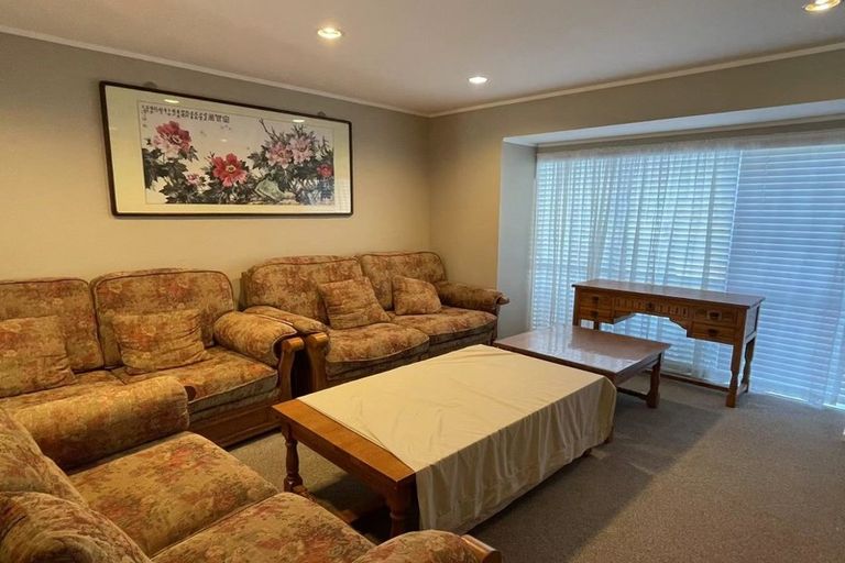 Photo of property in 37 Nicholas Road, Somerville, Auckland, 2014