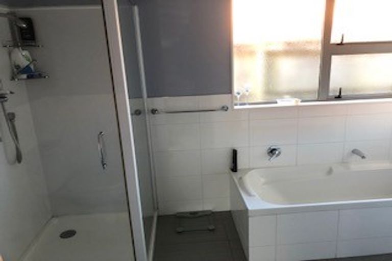 Photo of property in 8b Marama Crescent, Palmerston North, 4414