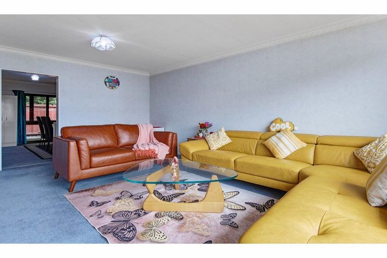 Photo of property in Carmichael Courts, 13/14 Wharenui Road, Upper Riccarton, Christchurch, 8041