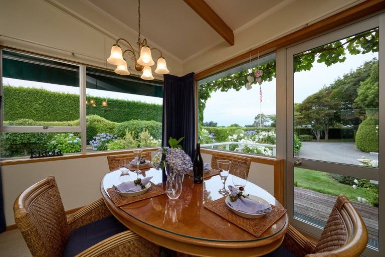 Photo of property in 22 Burnside Avenue, Springlands, Blenheim, 7272