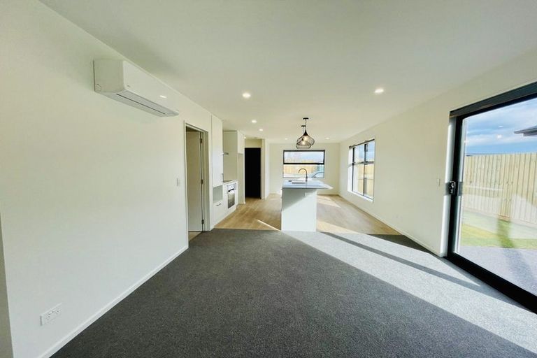 Photo of property in 3 Piopio Lane, Halswell, Christchurch, 8025