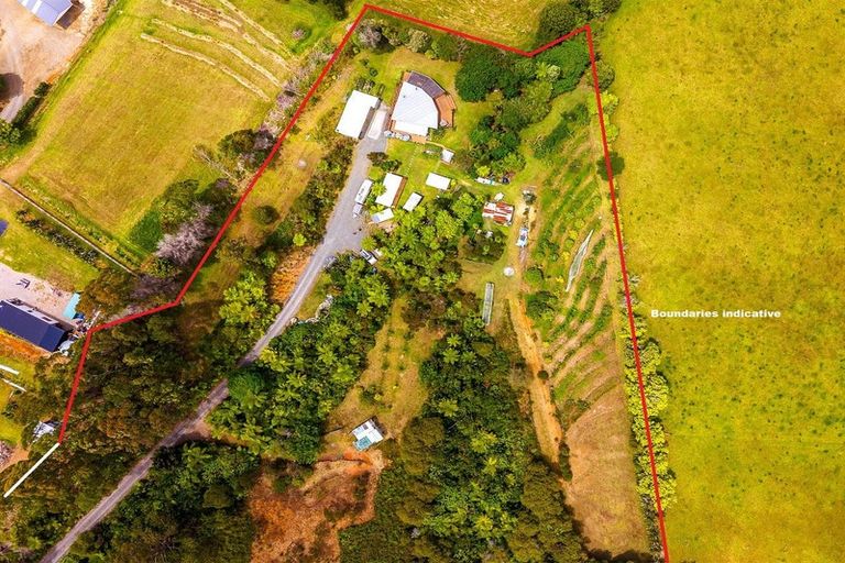 Photo of property in 121b Waimate North Road, Kerikeri, 0293