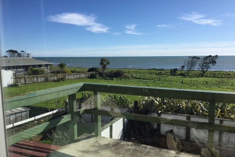 Photo of property in 46 Hume Street, Waitara, 4320