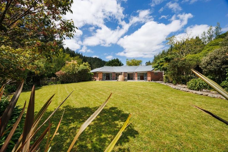 Photo of property in 39 County Heights Drive, Aokautere, Palmerston North, 4471