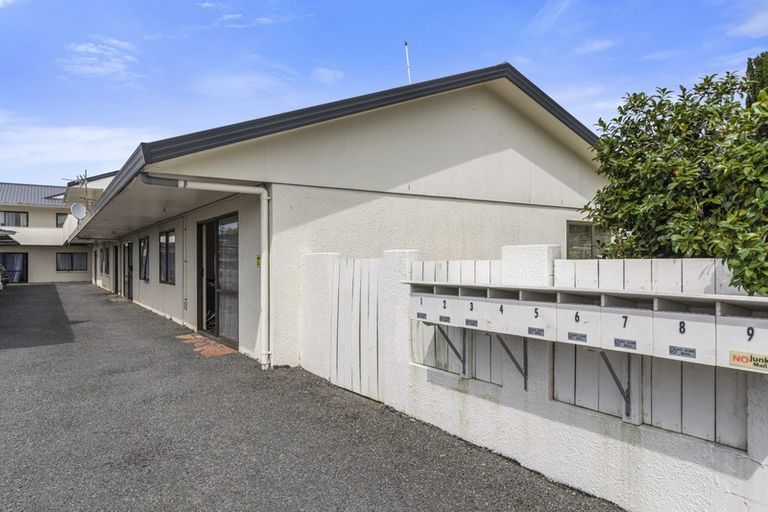 Photo of property in 1/44 Malfroy Road, Victoria, Rotorua, 3010