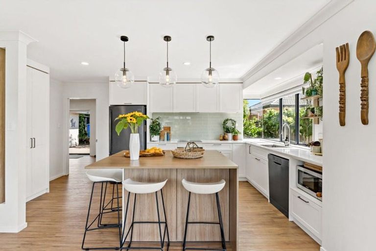 Photo of property in 13 Sunset Drive, Pukekohe, 2120