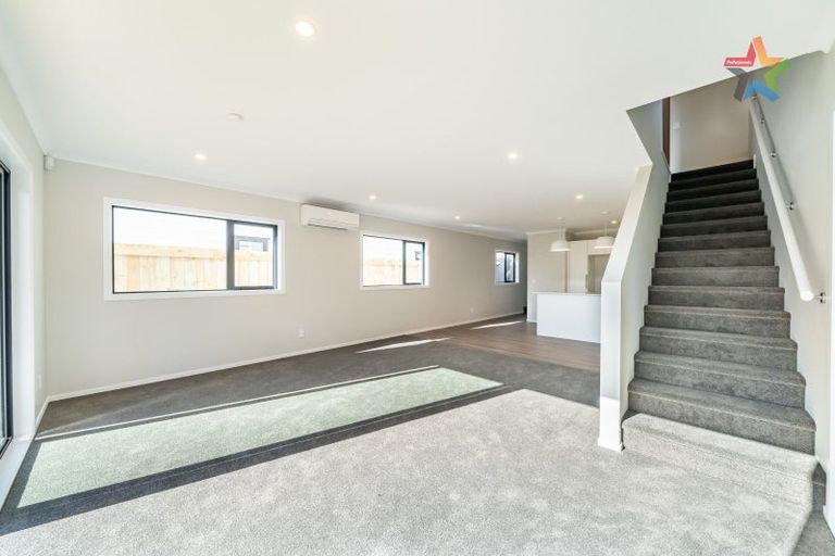 Photo of property in 10/1 Helvetia Grove, Naenae, Lower Hutt, 5011