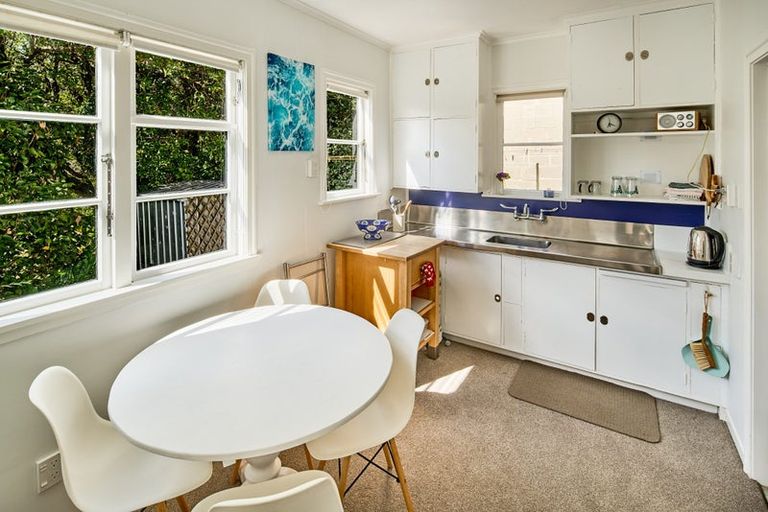Photo of property in 90 Sefton Street, Wadestown, Wellington, 6012