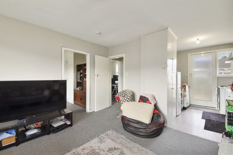 Photo of property in 3/606 Barbadoes Street, Edgeware, Christchurch, 8013