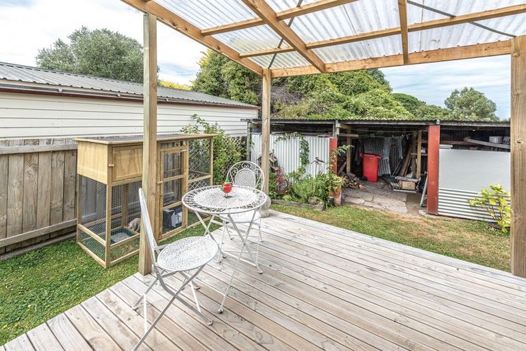 Photo of property in 50 Maxwell Avenue, Durie Hill, Whanganui, 4500