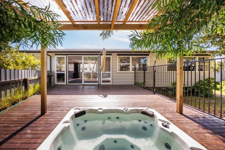 Photo of property in 73 Havelock Avenue, Westbrook, Palmerston North, 4412