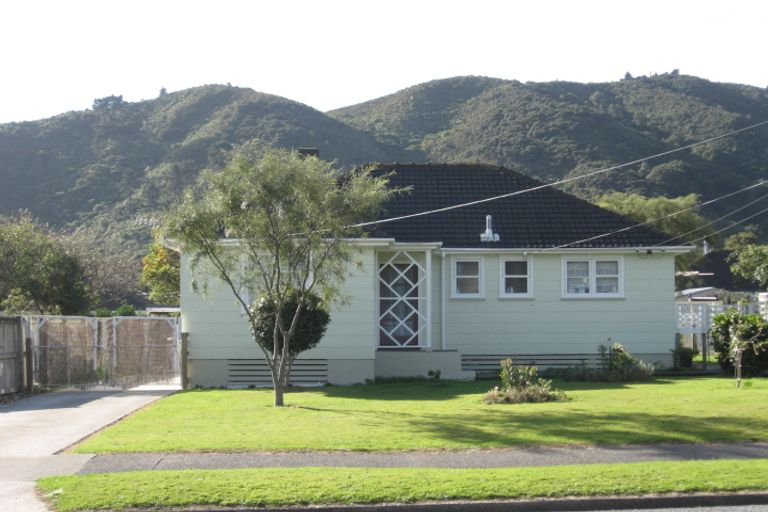 Photo of property in 107 Rata Street, Naenae, Lower Hutt, 5011
