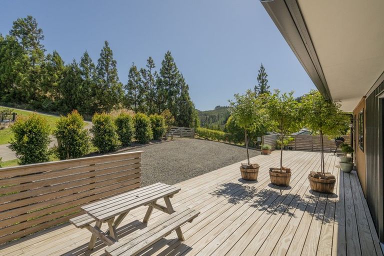 Photo of property in 40 Spikes Way, Whitianga, 3510