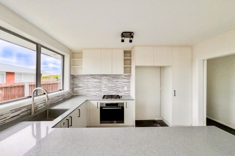 Photo of property in 5 Oldwood Street, Bishopdale, Christchurch, 8053