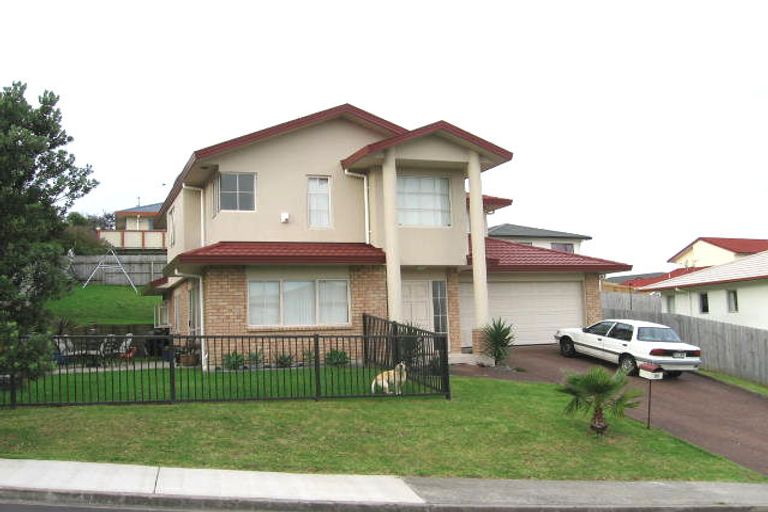 Photo of property in 11 San Domingo Rise, Henderson, Auckland, 0612