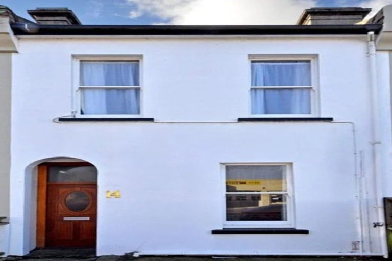 Photo of property in 14 Howe Street, North Dunedin, Dunedin, 9016