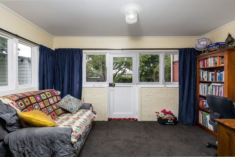 Photo of property in 44 Harris Street, Waimate, 7924