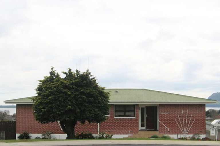 Photo of property in 23 Tirinui Crest Road, Otumoetai, Tauranga, 3110