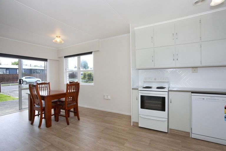 Photo of property in 15 Mcclure Street, Feilding, 4702