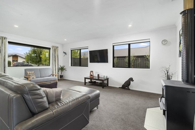 Photo of property in 4 Magnetic Place, Cromwell, 9310