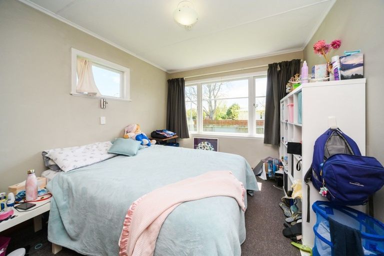 Photo of property in 2 Tern Place, Hokowhitu, Palmerston North, 4410