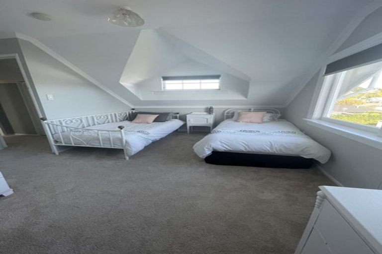 Photo of property in 56 Paynters Avenue, Strandon, New Plymouth, 4312