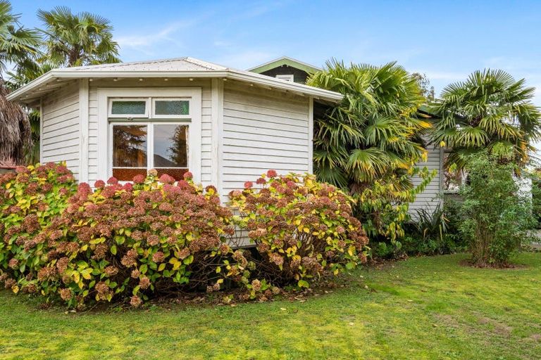 Photo of property in 11 Moeller Street, Taradale, Napier, 4112