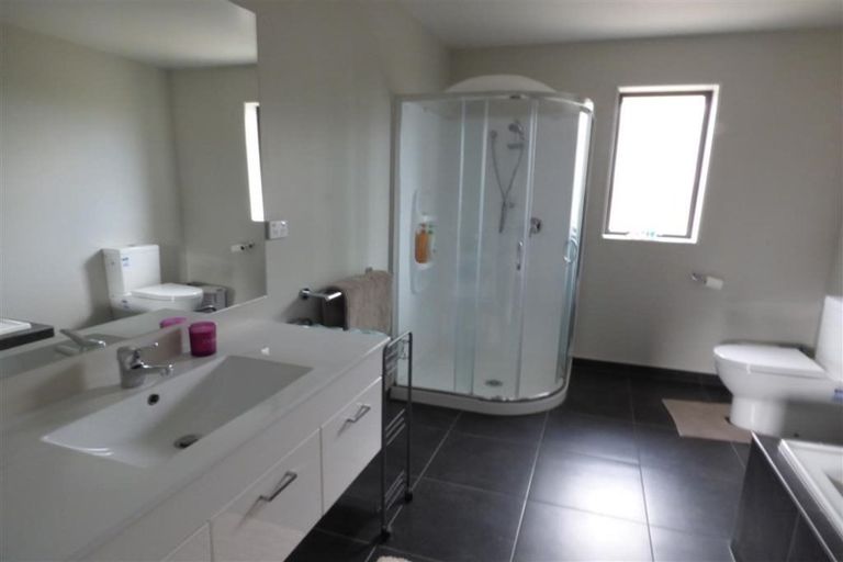 Photo of property in 10 Bellbird Place, Rolleston, 7614