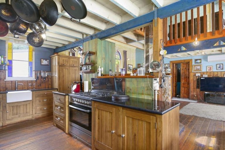 Photo of property in 27 Harvey Street, Waitati, 9085